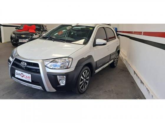 TOYOTA ETIOS CROSS 1.5 16V FLEX 4P AUTOMÁTICO TOYOTA ETIOS CROSS 1.5 16V FLEX 4P AUTOMÁTICO